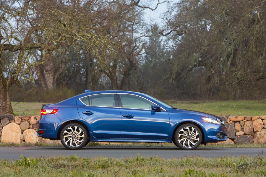  Acura ILX A-Spec (DE) 2015 года  (фото 25 из 42)